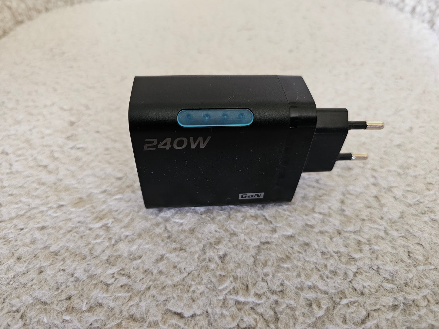240W GaN 5-i-1 Hurtiglader – Kraftfull strømadapter for alle dine enheter